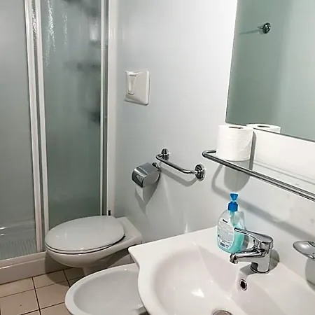 Hotell De Jean Garzeno